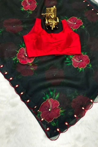 Digital print with handwork (Khatli) work Digital printed saree. Digital print with handwork (Khatli) work Digital printed saree.