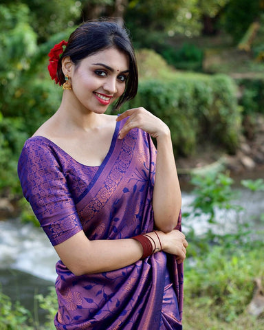 Traditional Kanjivaram Woven Silk Saree With Blouse Piece