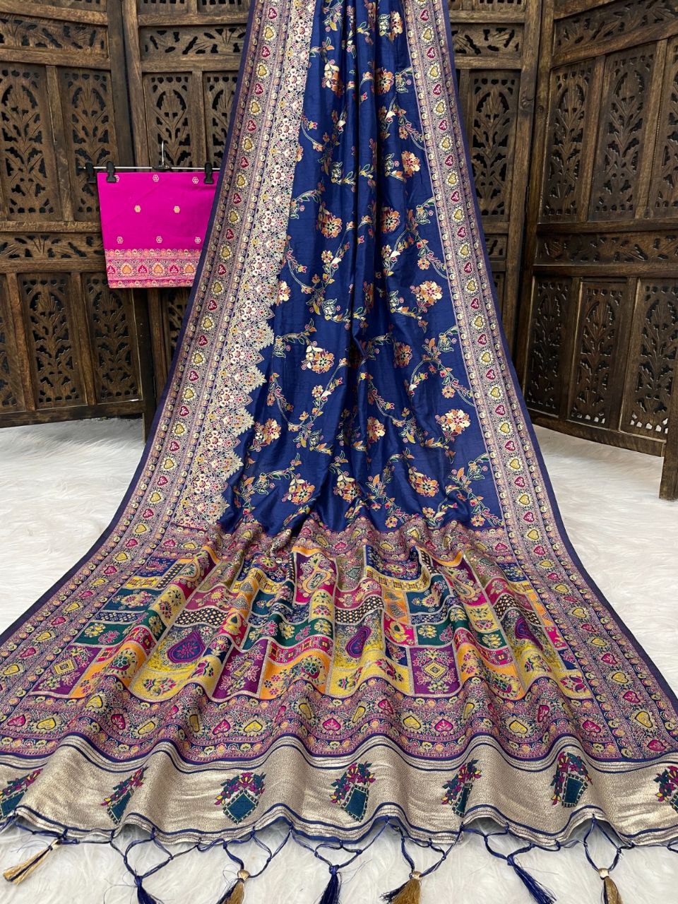 Traditional multicolor Patola-inspired pallu and border DARK BLUE