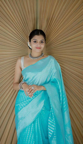 Woven Kanjivaram Jacquard, Pure Silk Saree