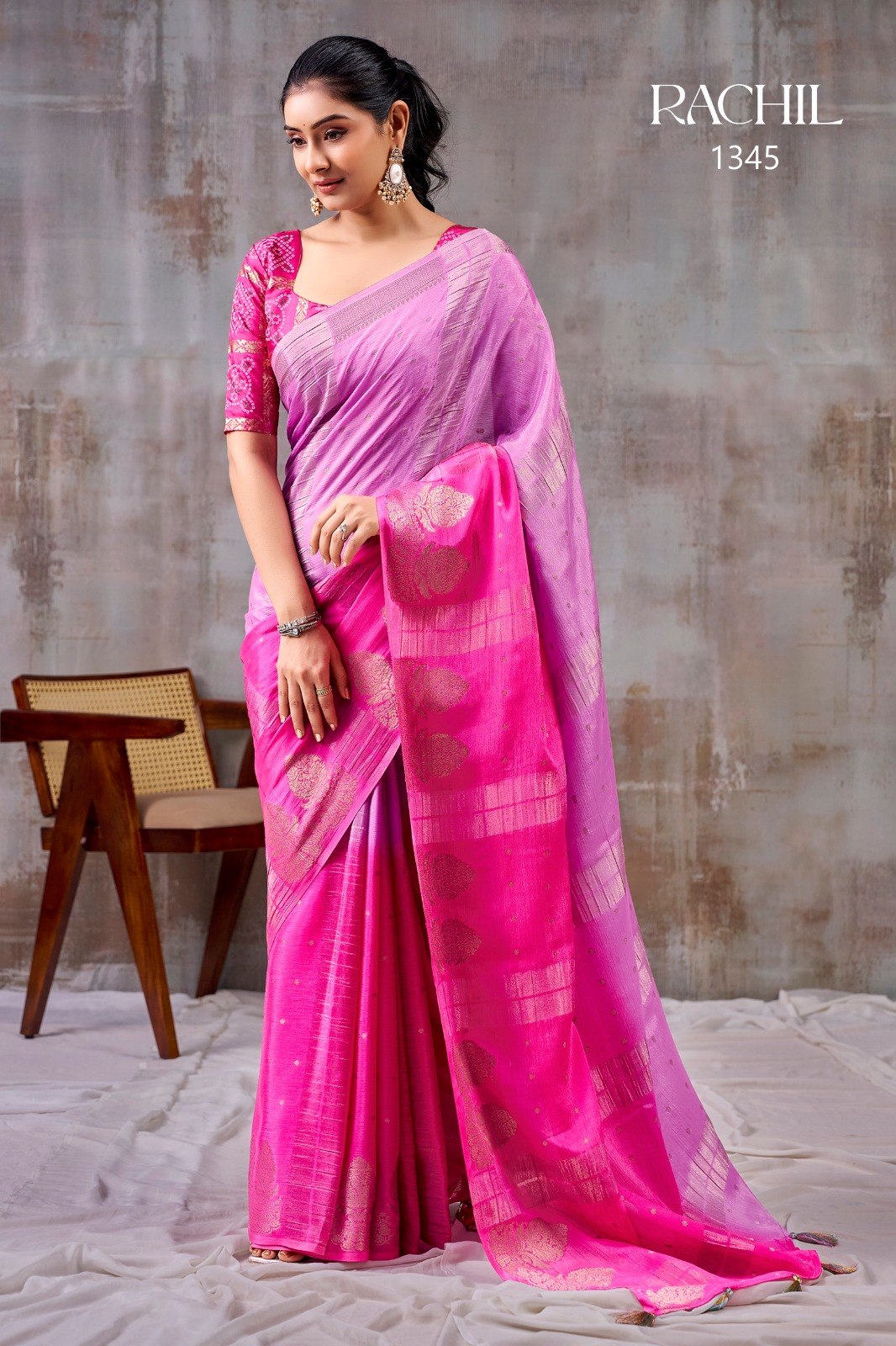 Premium Chinnon Silk Saree with Floral Weaving Jacquard &amp; Contrast Bandhani Blouse : PINK &amp; PURPLE
