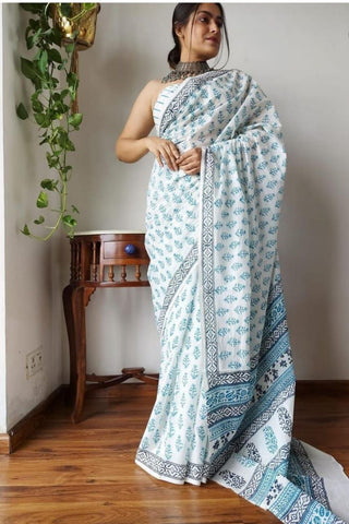 Printed, Floral Print Daily Wear Chiffon Saree