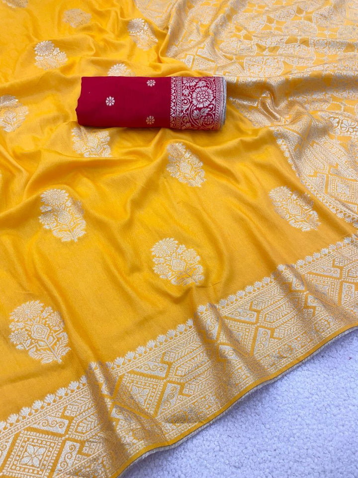 Designer Stapul Silk Saree With Rich Pallu - YELLOW