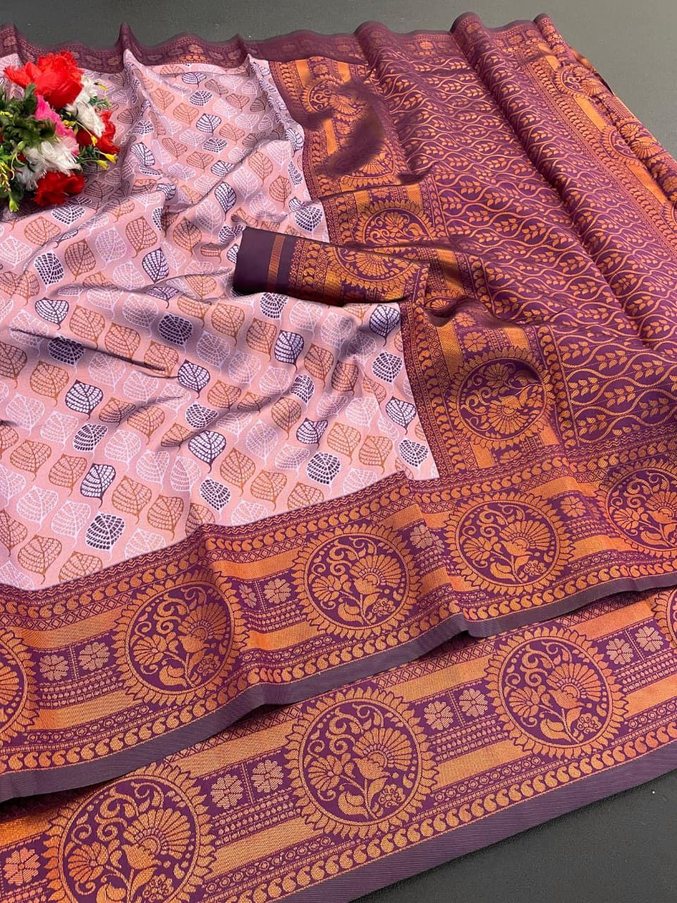 Elegant Floral Woven Saree with Intricate Heritage Border - PINK