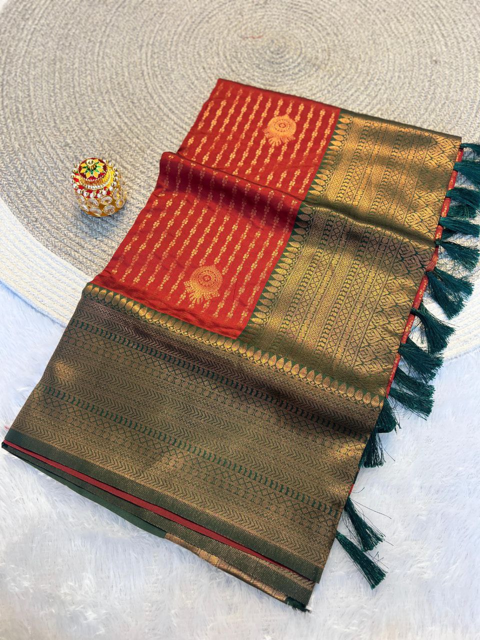 Radiant red &amp; Green Kanchipuram Pattu Silk Saree with Rich Zari Border