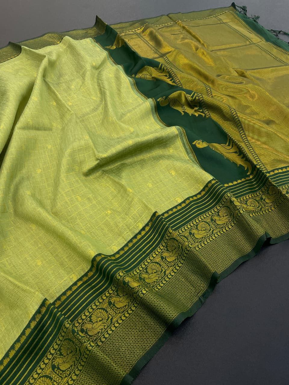 Heritage Silk Saree with Peacock Zari Border &amp; Rich Woven Pallu - PISTA GREEN
