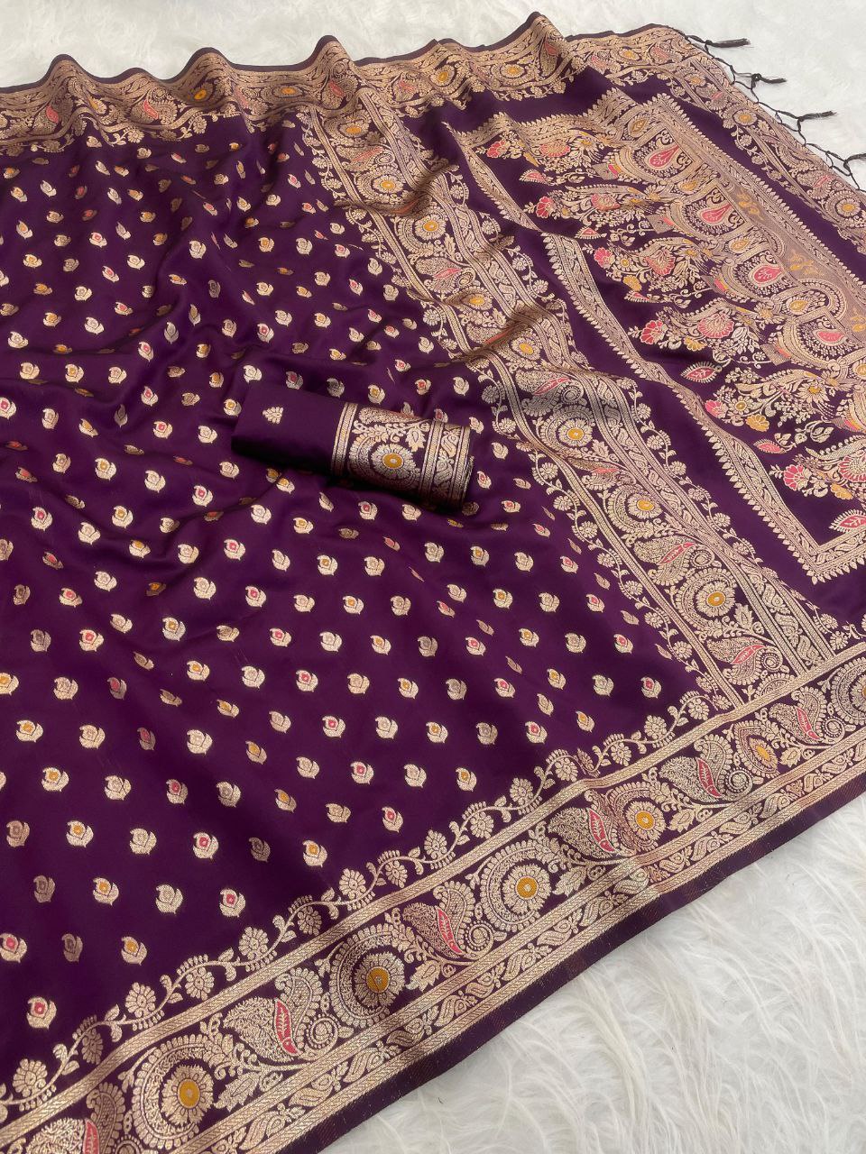 Regal Heritage Woven Saree with Intricate Floral Border and Grand Traditional Pallu - WINE