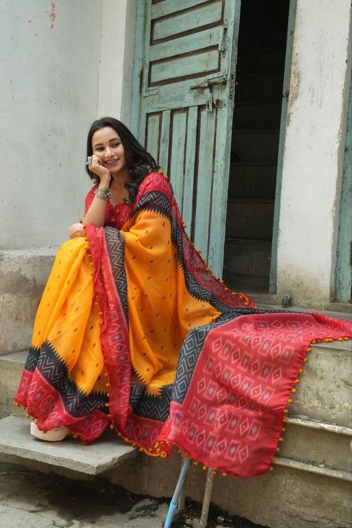 Elegant Soft Linen Cotton Ikkat Printed Saree with Pum Pum Lace Border &amp; Printed Blouse Piece