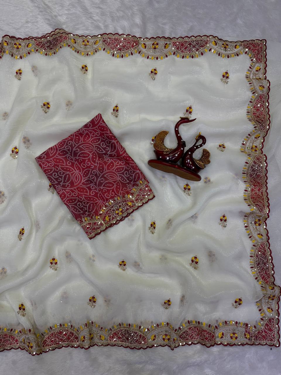 Premium Soft Crunchy Party Wear Saree with Designer Scallop Border