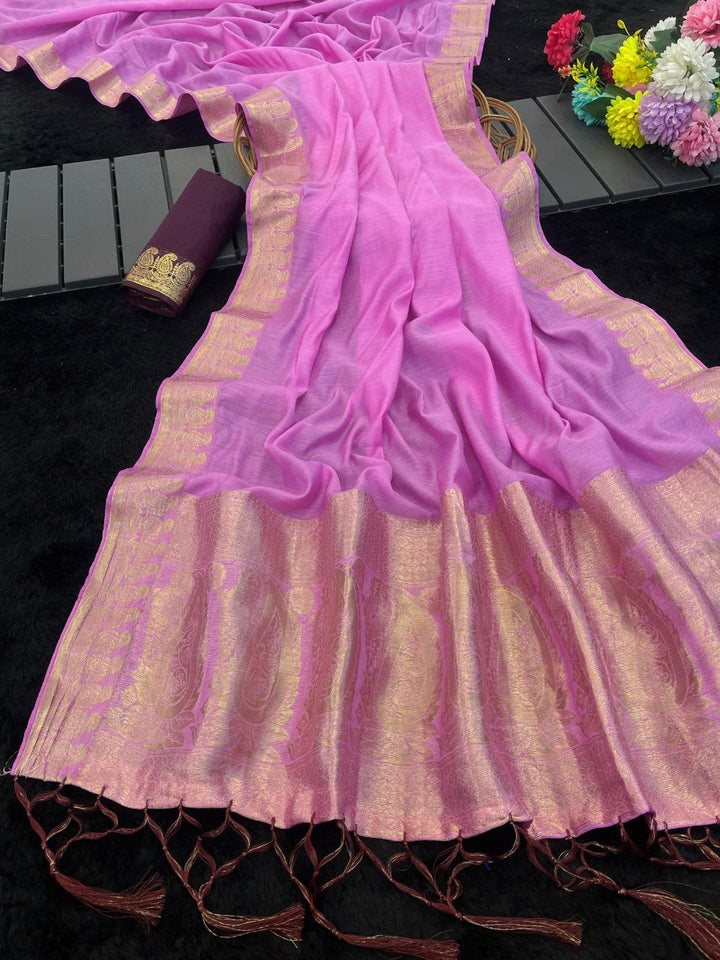 Majestic Emerald  Traditional Silk Saree with Intricate Temple Zari Weaving -LIGHT PINK