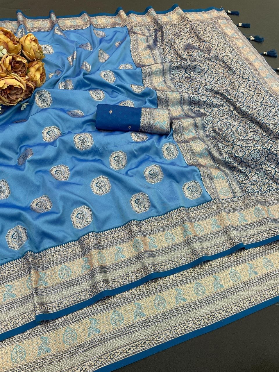 Royal sky Jacquard Elegance Saree with Designer Pallu