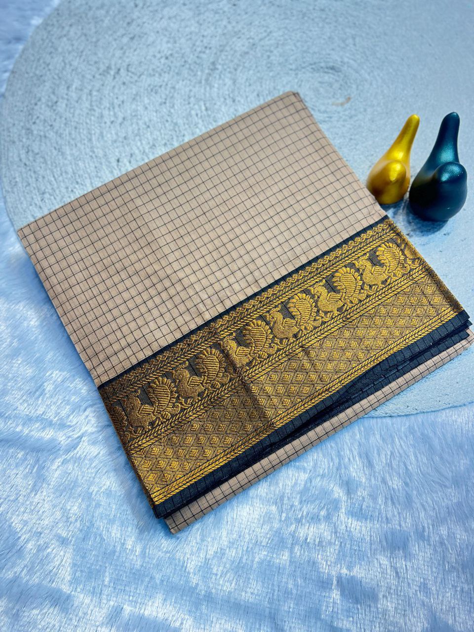 Graceful Checked Weave Saree with Traditional Woven Border - CREAM