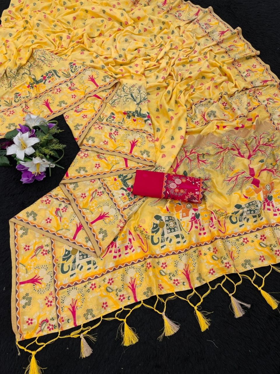 Soft Silk Saree With Paithani Border &amp; Pashmina Weaving - YELLOW