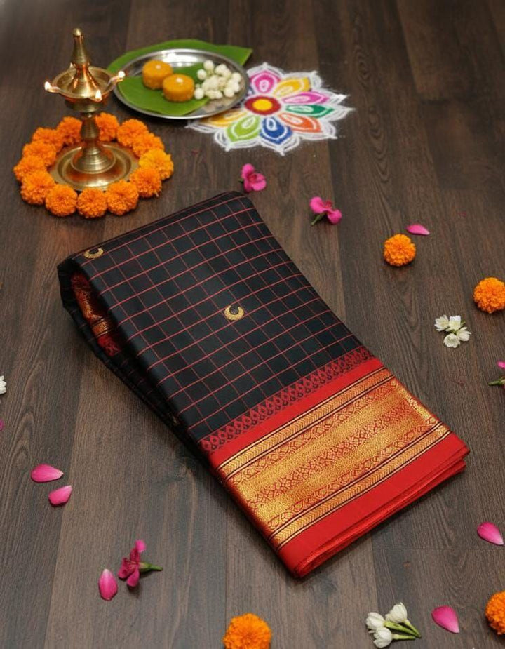 Royal  Kanjivaram Silk Saree with Elegant Checks &amp; Zari Border - BLACK