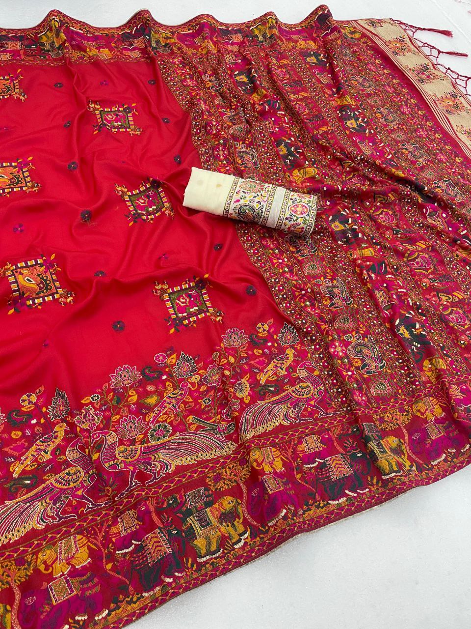 Royal Pashmina Soft Silk Elegance Saree - RED