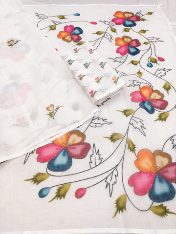Floral Heart Elegance Linen Saree