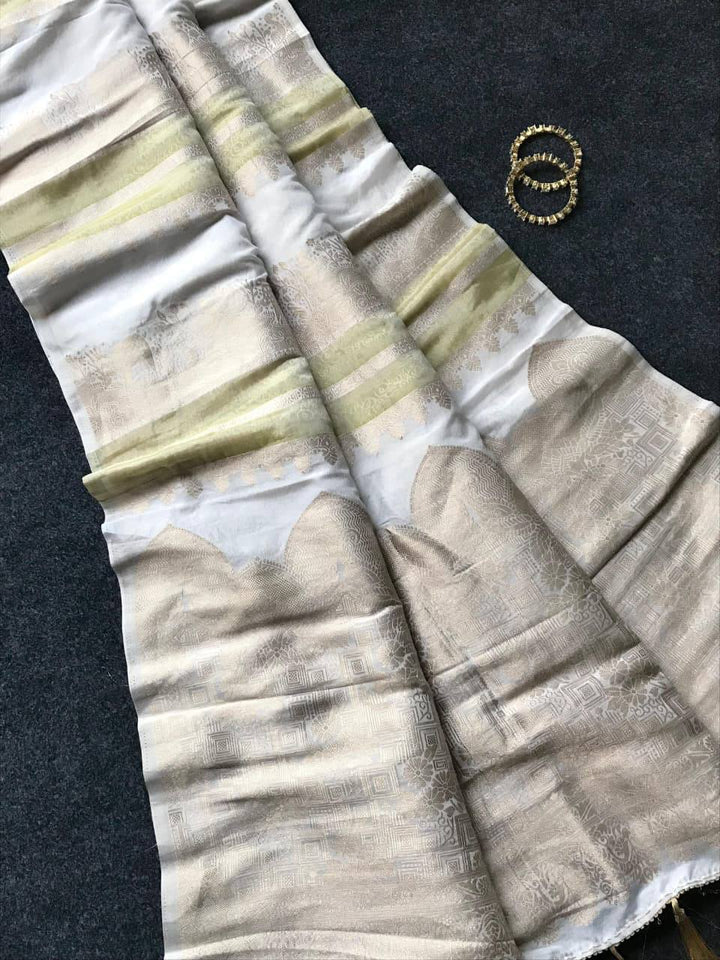 Royal Banarasi Silk Saree with Rich Zari Weaving &amp; Traditional Designer Pallu - OFF WHITE