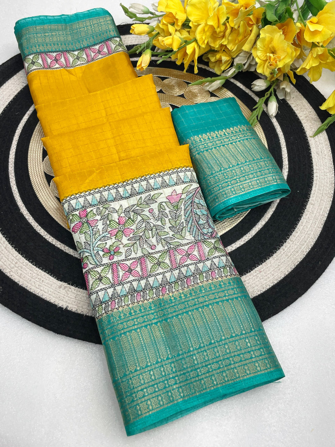 Royal Two-Tone Dolla Checks Saree With Jacquard Border &amp; Contrast Designer Blouse - YELLOW
