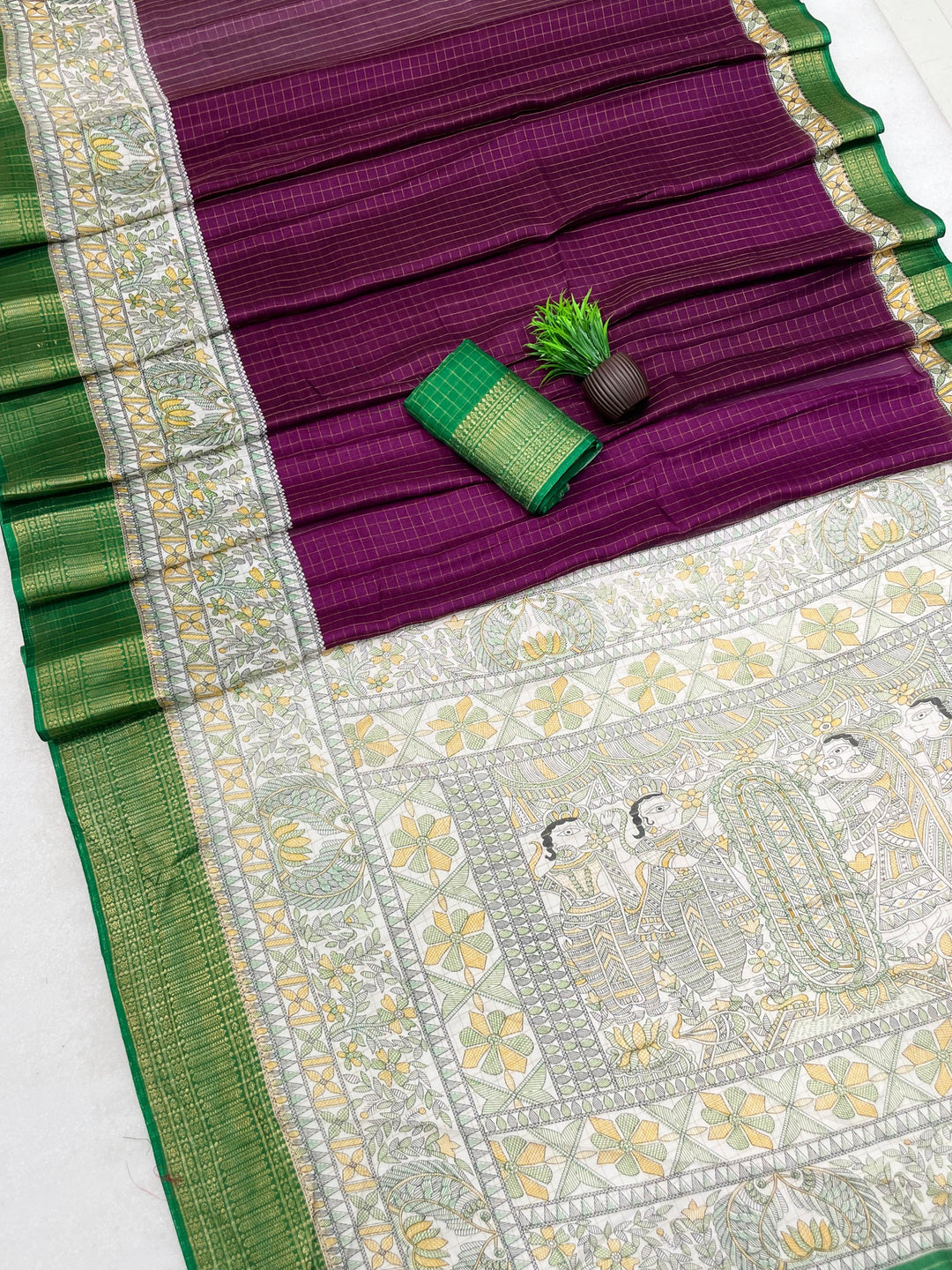 Royal Two-Tone Dolla Checks Saree With Jacquard Border &amp; Contrast Designer Blouse - WINE