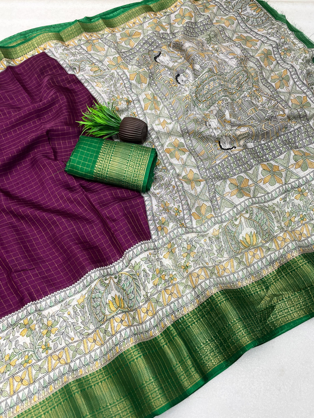 Royal Two-Tone Dolla Checks Saree With Jacquard Border &amp; Contrast Designer Blouse - WINE