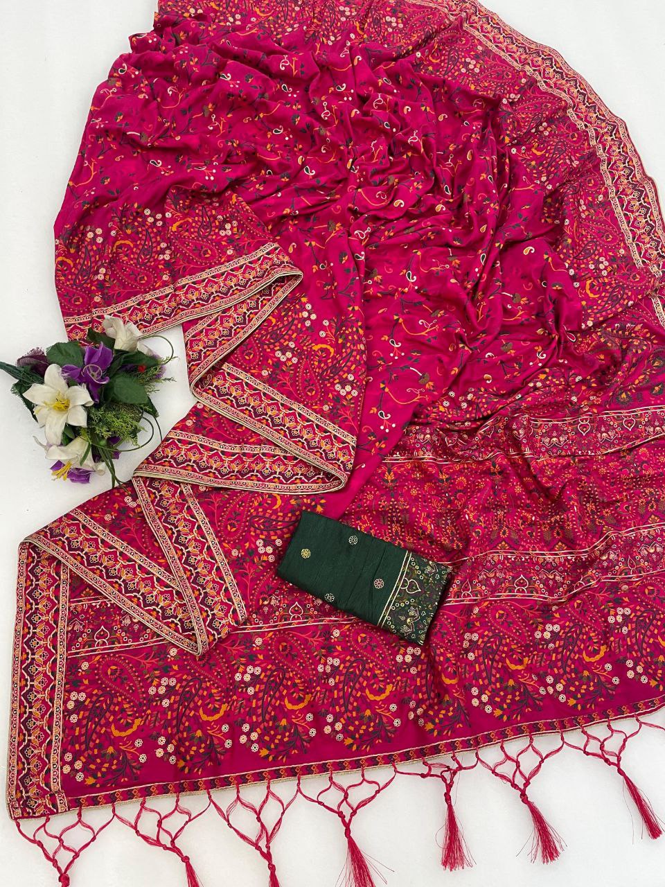 Royal Pashmina Kaju Soft Silk Saree - PINK