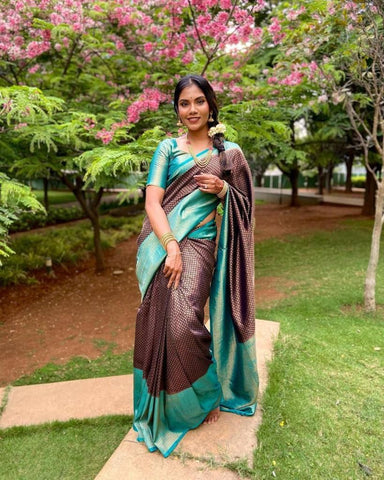Dark Brown Colour Kanjivaram Woven Silk Saree With Blouse Piece