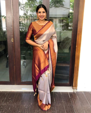 Wedding Wear Kanjivaram Woven Silk Saree With Blouse Piece