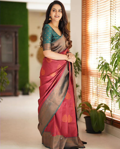 Maroon Colour Kanjivaram Woven Silk Saree With Blouse Piece