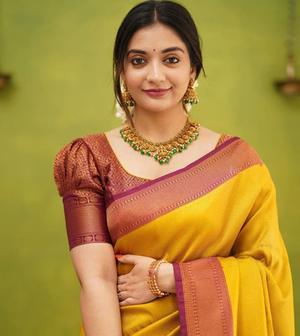 Wedding Wear Kanjivaram Woven Silk Saree With Blouse Piece