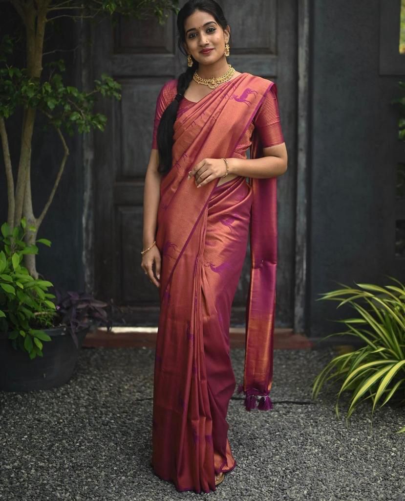 Traditional Kanjivaram Woven Silk Saree With Blouse Piece  Rani Pink