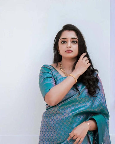 Blue Colour Kanjivaram Woven Silk Saree With Blouse Piece