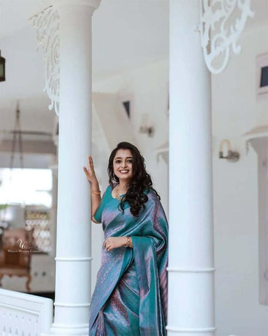 Blue Colour Kanjivaram Woven Silk Saree With Blouse Piece