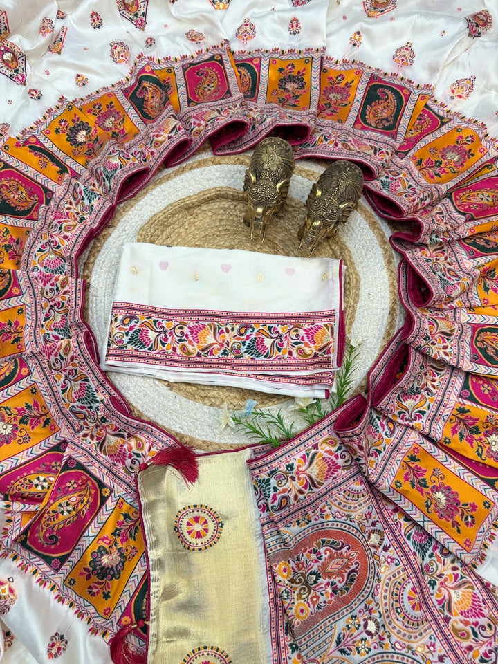 Elegant Floral Paisley Jacquard Pashmina Saree with Traditional Multicolor Border