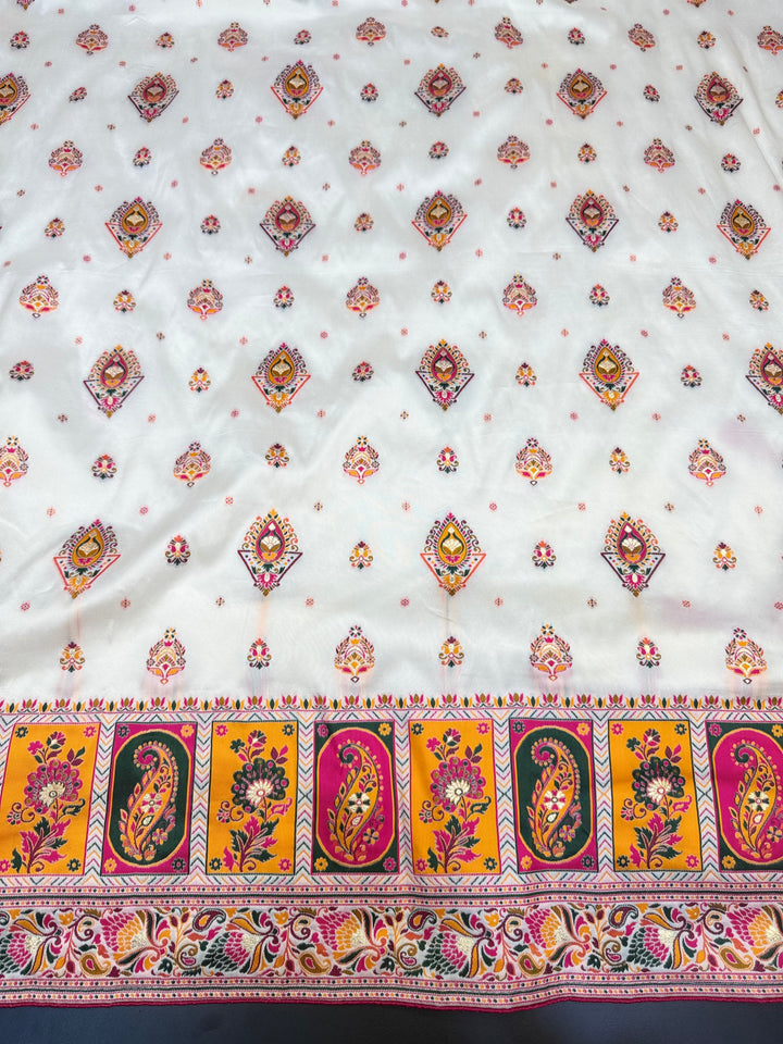Elegant Floral Paisley Jacquard Pashmina Saree with Traditional Multicolor Border