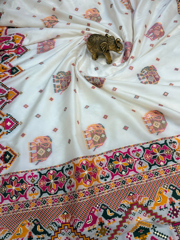 Premium Patola Design Pashmina Saree with Intricate Multicolor Woven Border &amp; Pallu
