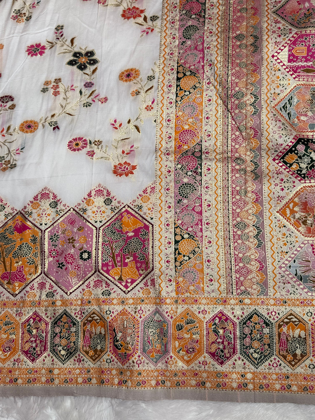 Royal  Pashmina Saree with Traditional Narrative Motifs &amp; Designer Meenakari Border-WHITE