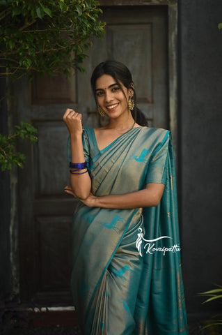 Traditional Kanjivaram Woven Silk Saree With Blouse Piece