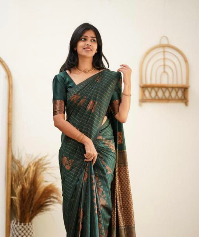 Wedding Wear Kanjivaram Woven Green  Silk Saree With Blouse Piece