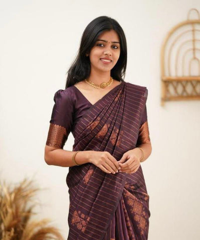 Wedding Wear Kanjivaram Woven Silk Saree With Blouse Piece