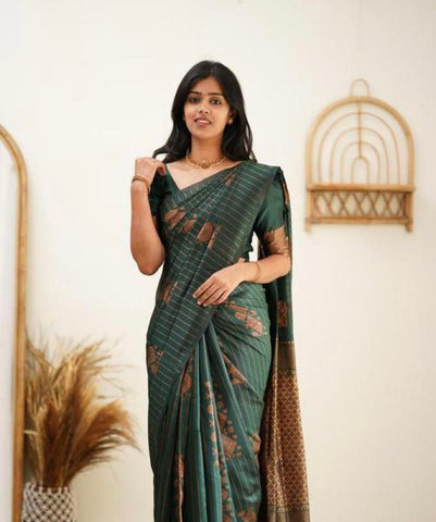 Wedding Wear Kanjivaram Woven Silk Saree With Blouse Piece