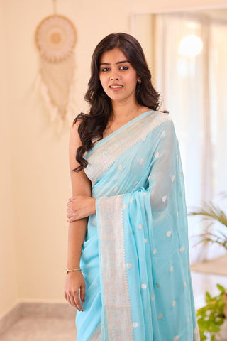 Ocean Blue Cotton Silk Saree With Scintillating Blouse Piece