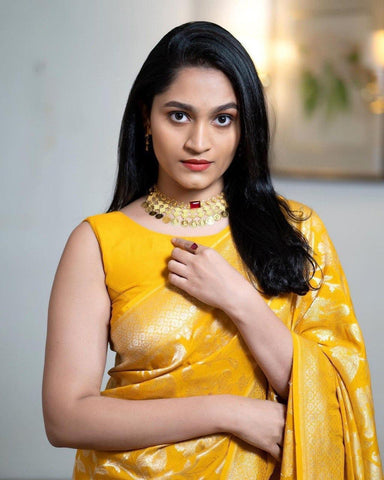 Pure Kanjivaram Silk Saree With Blouse Piece