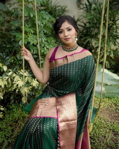 Trendy Jacquard Zari Woven Litchi Silk Traditional Soft Banarasi Saree
