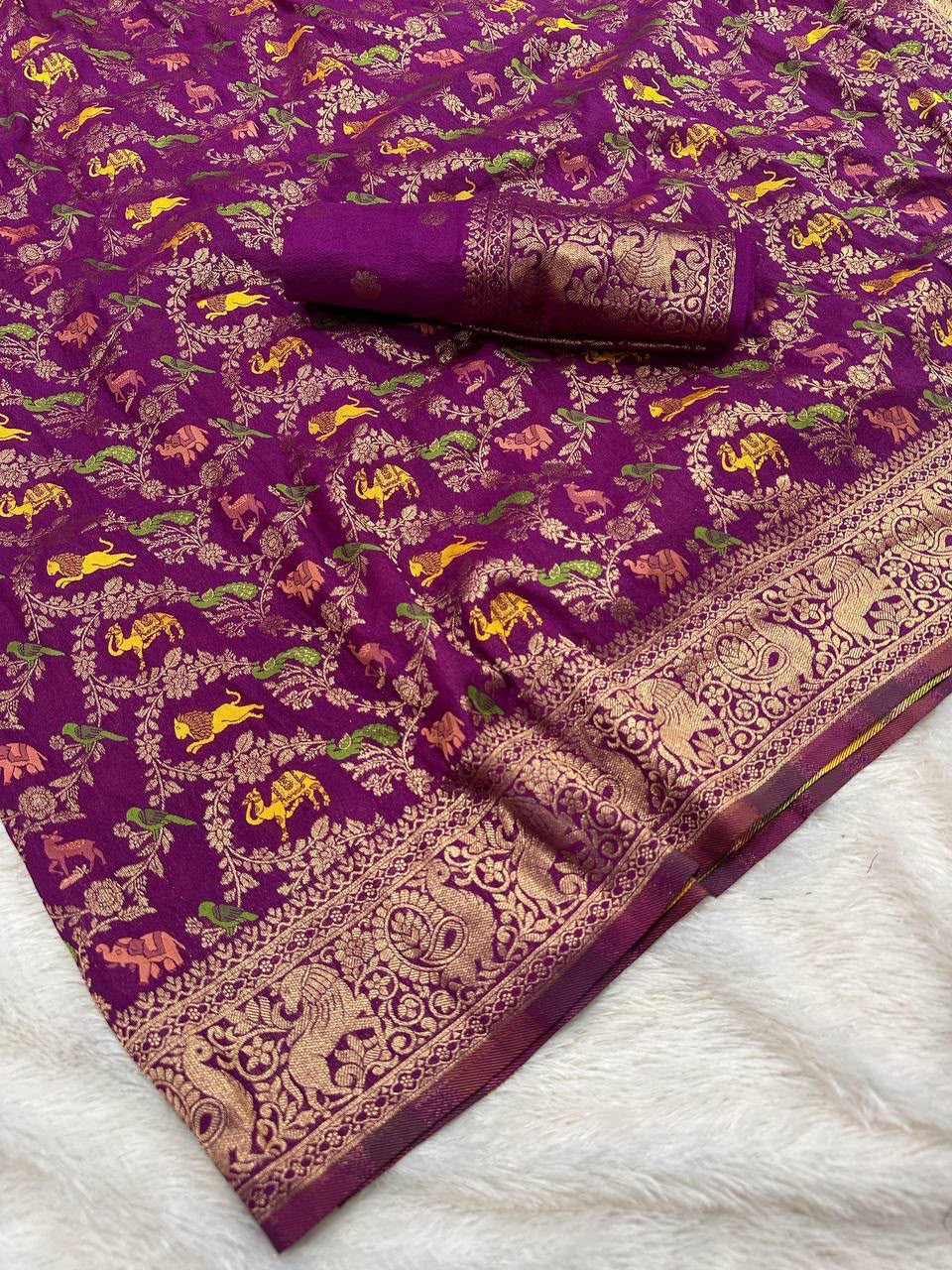 Rajsi Vanya Banarasi Saree - WINE