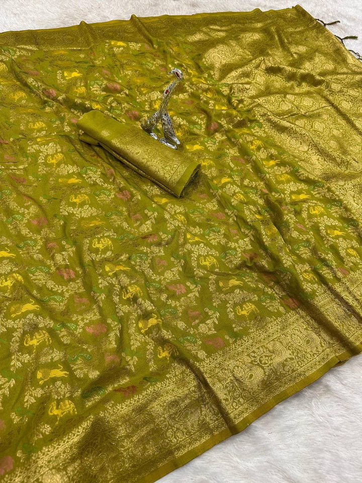 Rajsi Vanya Banarasi Saree - PISTA