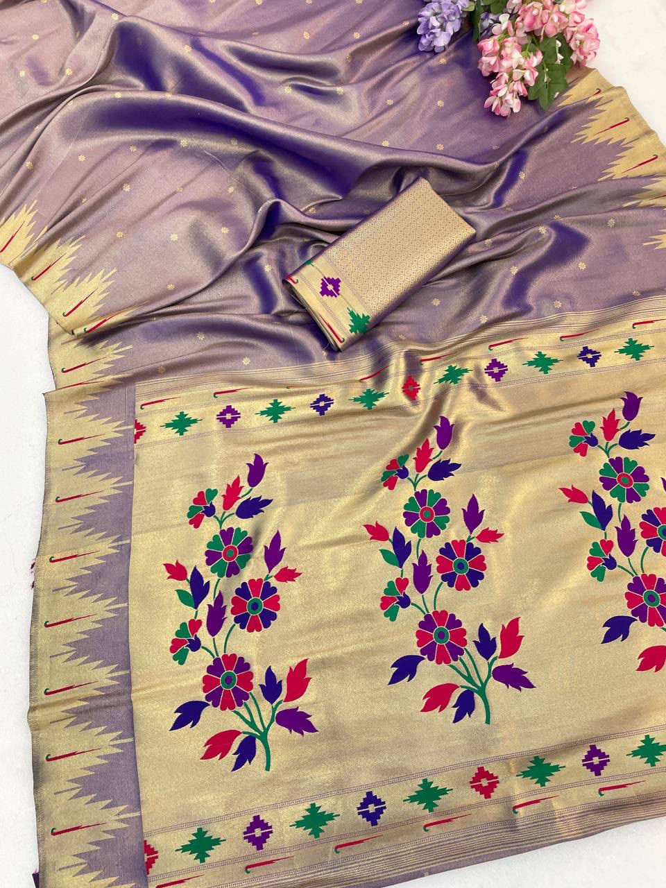 Suvarna Pushpa Bamboo Tissue Silk Paithani Saree - LIGHT PURPLE