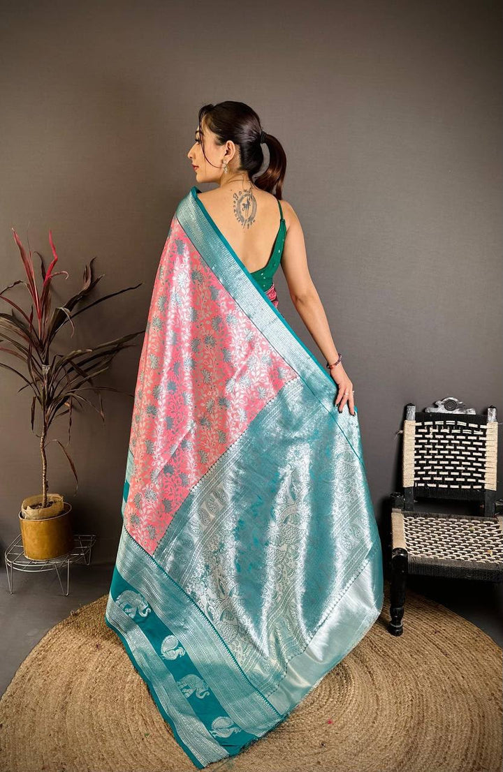 Pure Kanjivaram Silk Saree with Contrast Border &amp; Rich Silver Zari Woven Pallu | Handloom Weaving | Running Work Blouse-PEACH