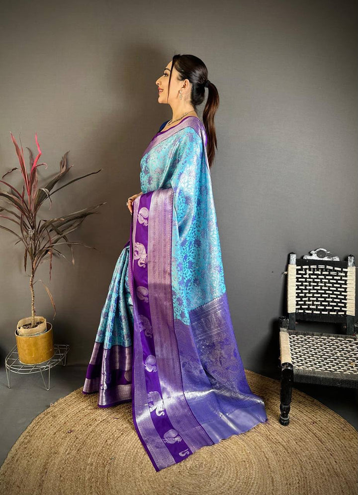 Pure Kanjivaram Silk Saree with Contrast Border &amp; Rich Silver Zari Woven Pallu | Handloom Weaving | Running Work Blouse-SKY