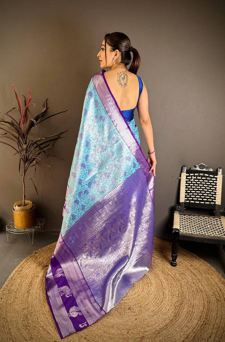 Pure Kanjivaram Silk Saree with Contrast Border &amp; Rich Silver Zari Woven Pallu | Handloom Weaving | Running Work Blouse-SKY