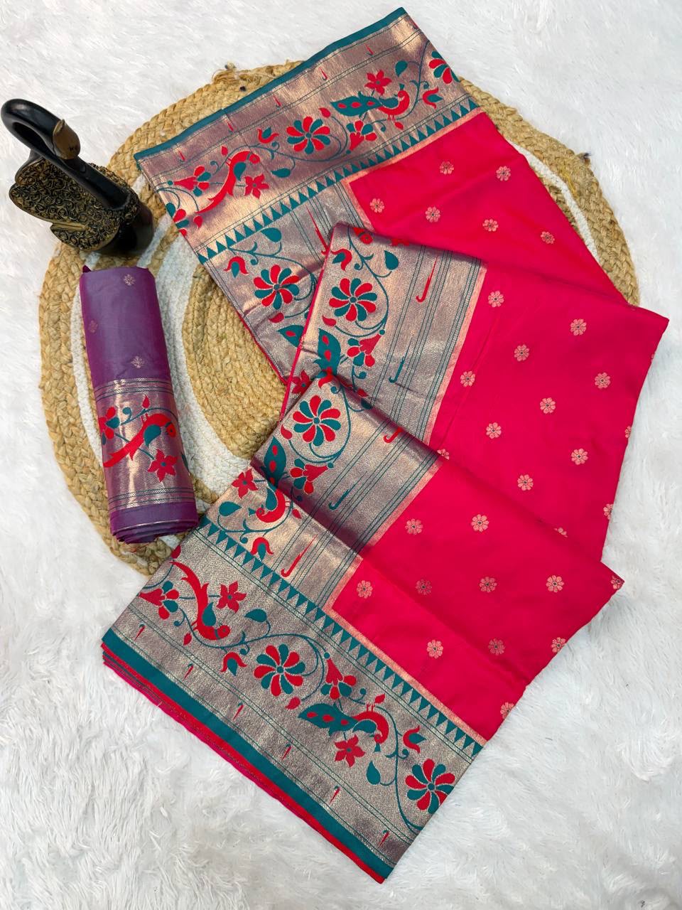 Traditional Paithani Silk Saree with Peacock Zari Border &amp; Contrast Pallu-RED